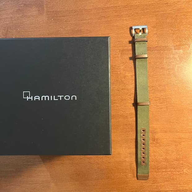 해밀턴 카키필드 38mm 정품 카키 나토스트랩 새상품