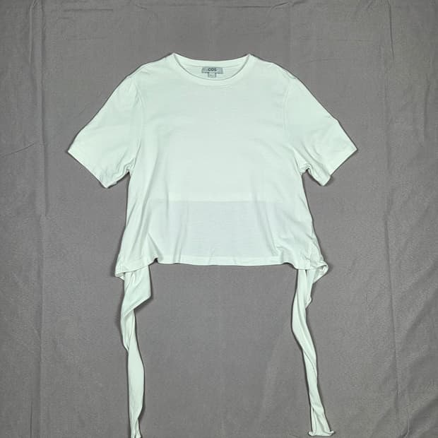 [COS] 백 타이 디테일 코튼 반팔 티셔츠 | S00100