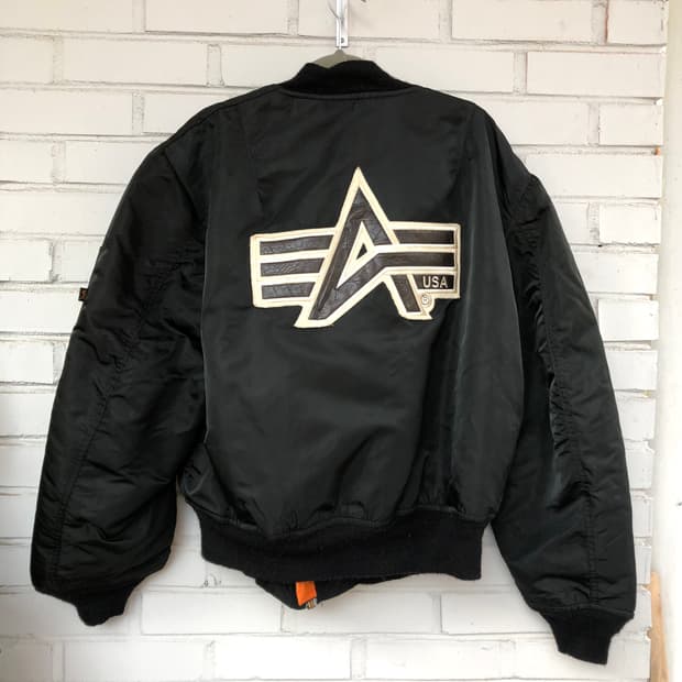 알파인더스트리 USA 빅로고 ma-1 항공점퍼