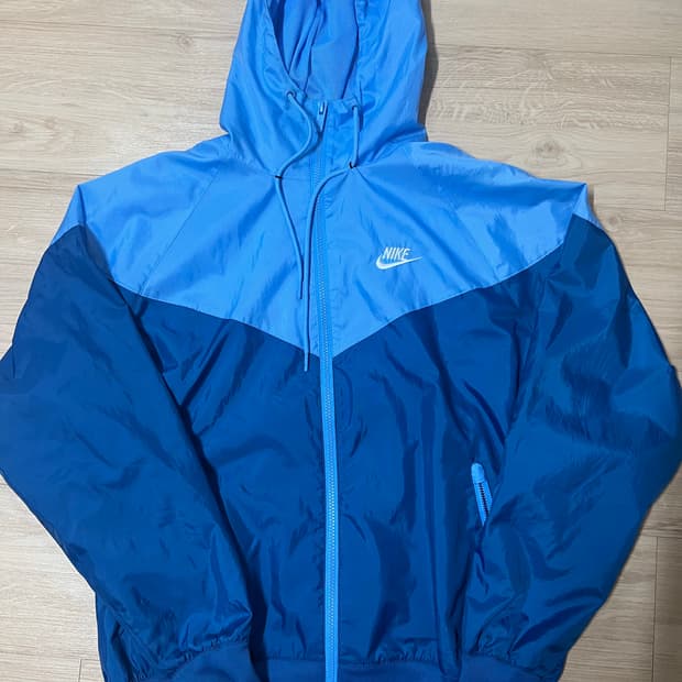 나이키 윈드러너 바람막이