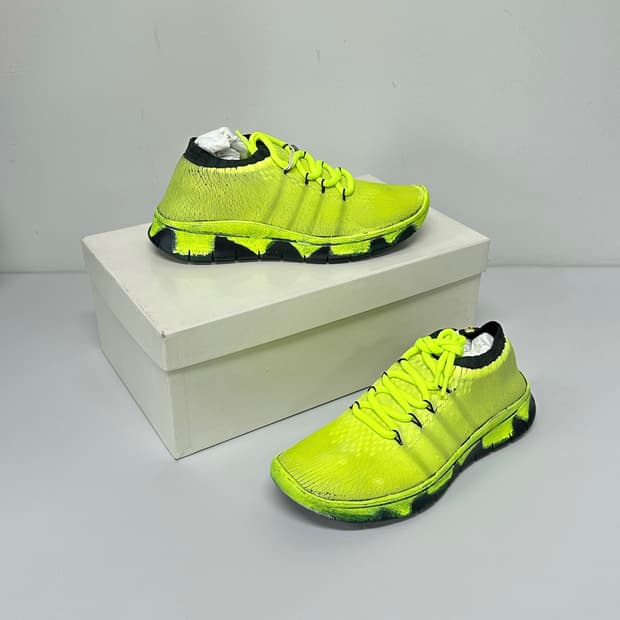 마르지엘라 페인팅 크랙업 러너 새상품