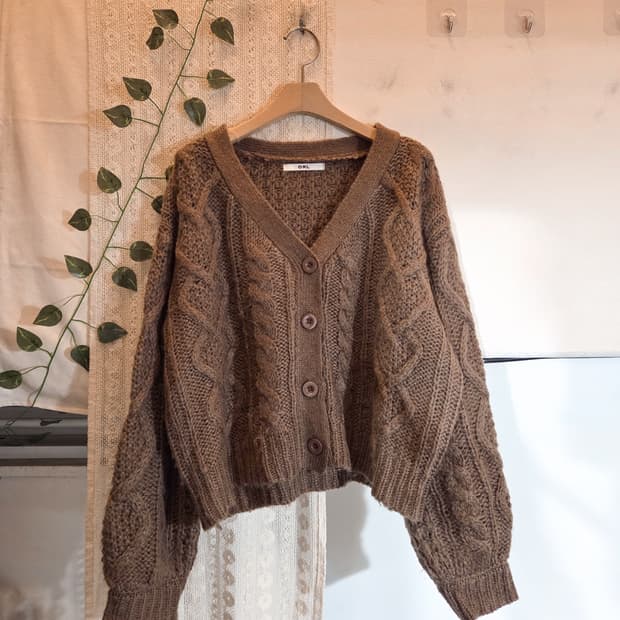 초코 아방핏 가디건