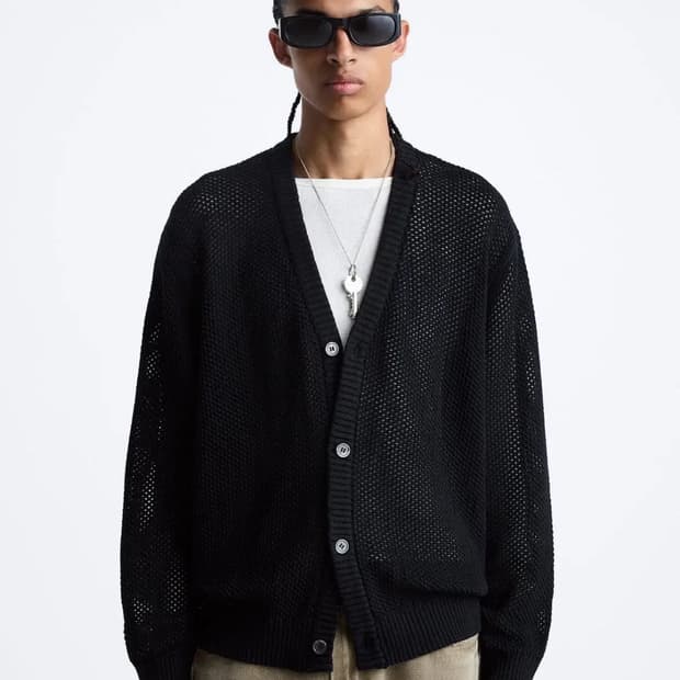 자라 텍스쳐드 크로켓 메쉬 가디건 Black L