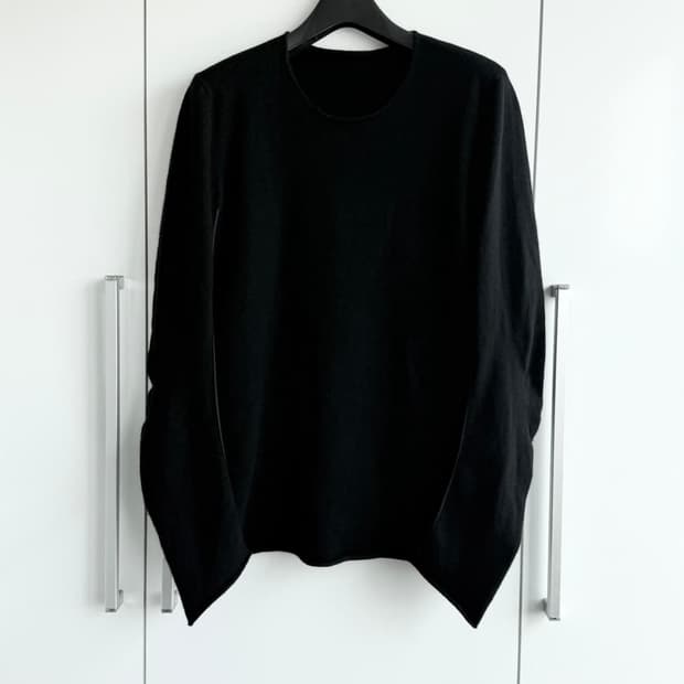 label under construction knit