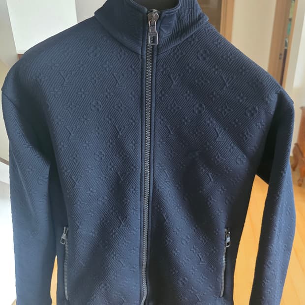 루이비통 모노그램 셋업(집업+팬츠)