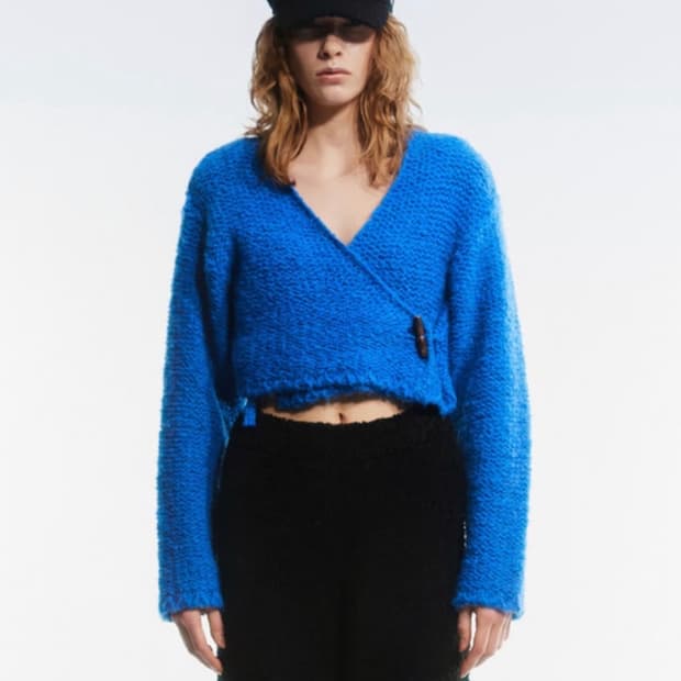 더오픈프로덕트) 랩크롭 가디건 블루