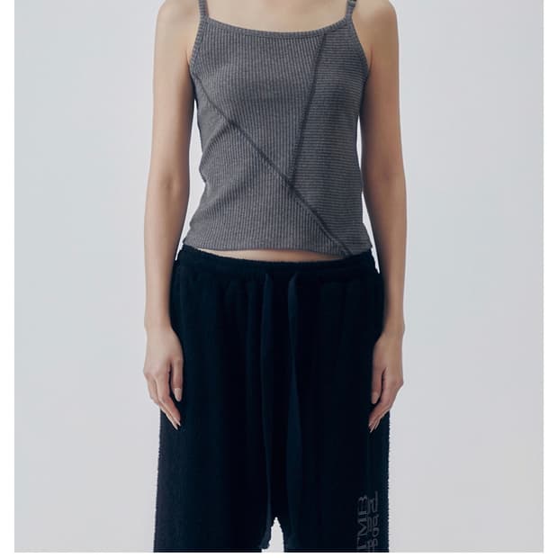 트리밍버드 panel cut sleeveless top gray