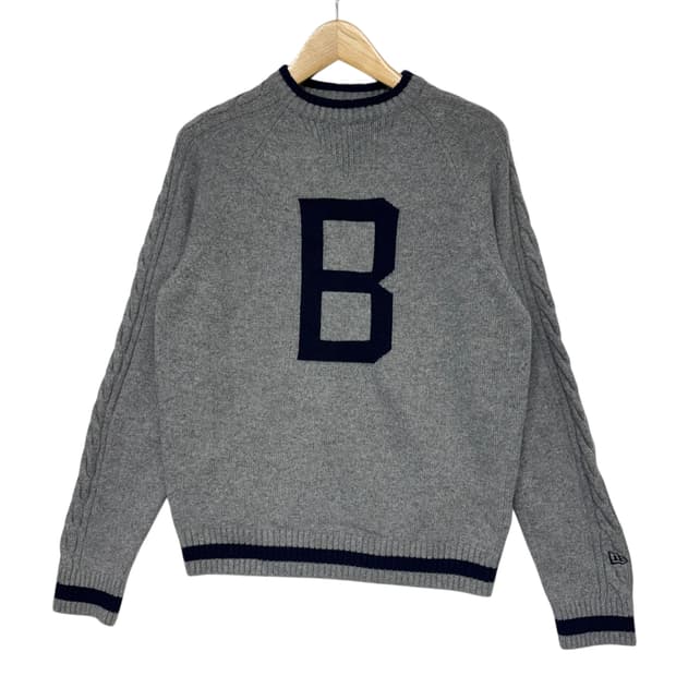 뉴에라 B로고 라운드 니트