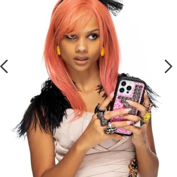 (새상품) 와일드플라워 핑크 스터드 16프로 케이스