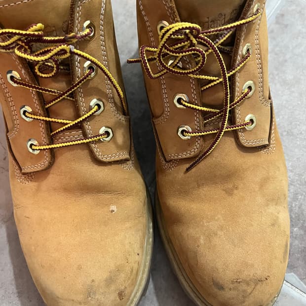 팀버랜드 프리미엄 워터프루프 추카 부츠