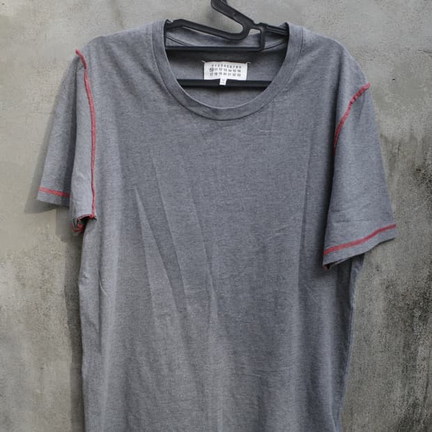 2017 overlock stitch t-shirt