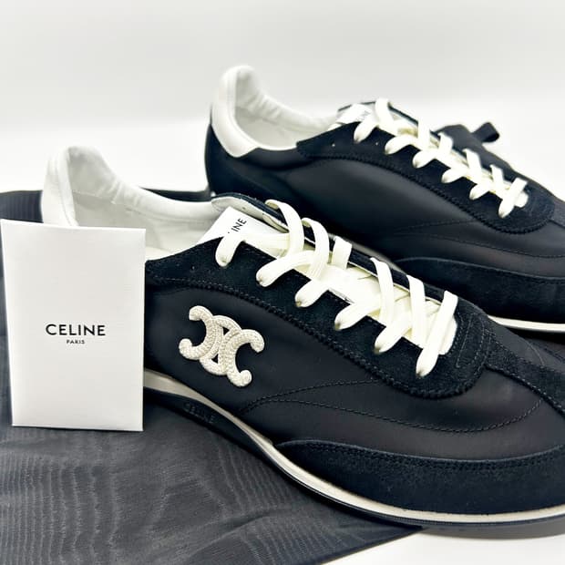 셀린느 트리옹프 레이서 로우 블랙 화이트 42사이즈 364945257C