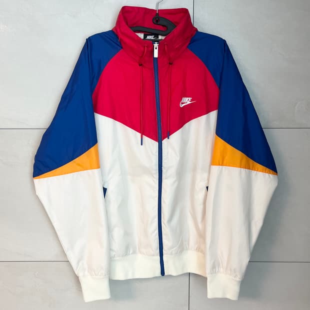 나이키 윈드러너 바람막이 (L) 