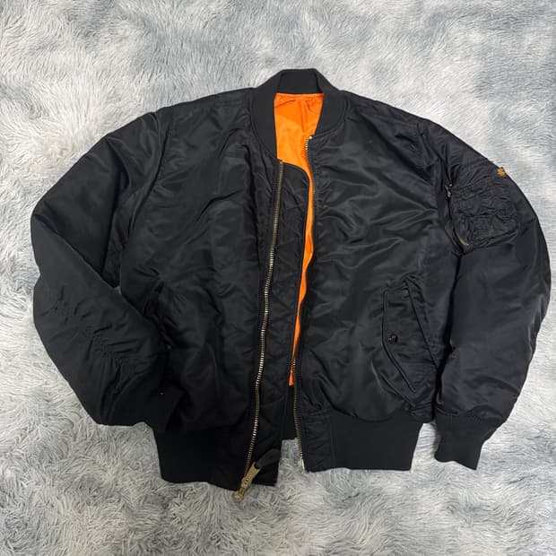 알파인더스트리 ma-1 M사이즈 