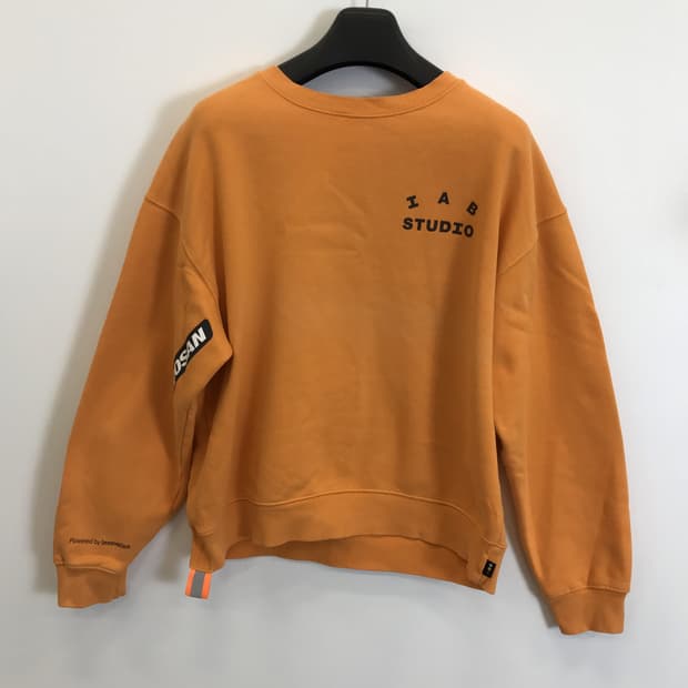 아이앱스튜디오 x 두산 스웻셔츠 맨투맨 [M]