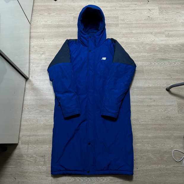 뉴발란스 배색 후드 챌린지 롱패딩 점퍼 [블루] L/100