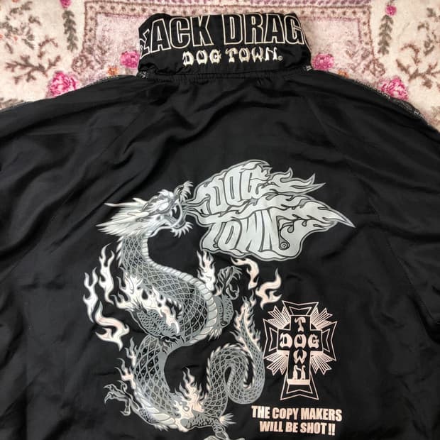 도그타운 드레곤 바람막이 164  