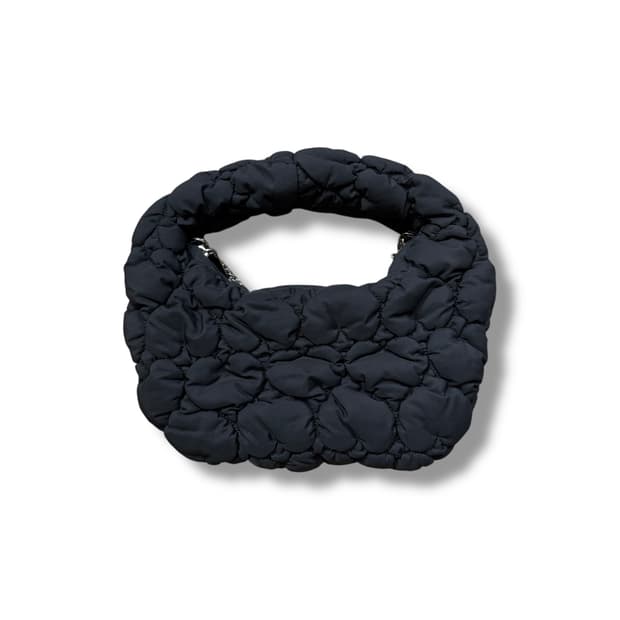 ZARA 하트 퀄티드 마이크로 미니숄더백