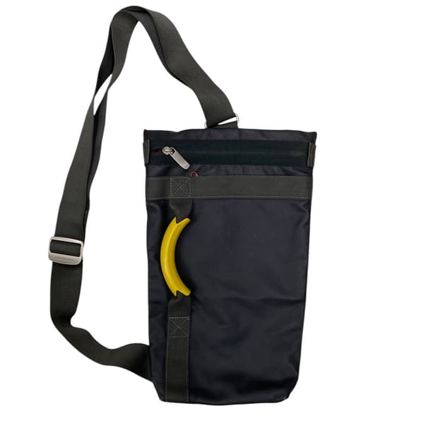 만다리니덕 차콜 슬링백 힙색