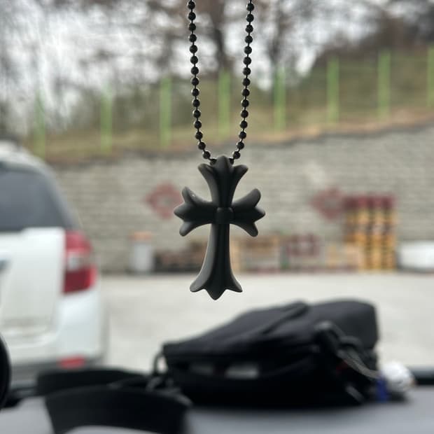 크롬하츠 실리콘 목걸이 그레이