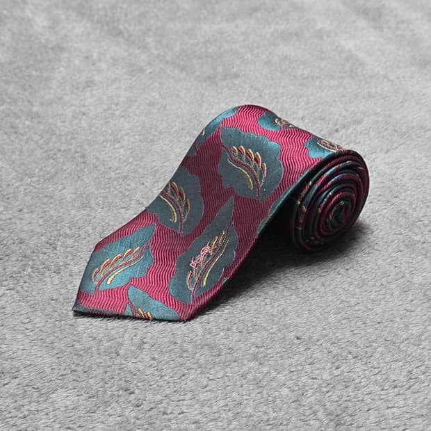 넥타이(입생로랑) n201