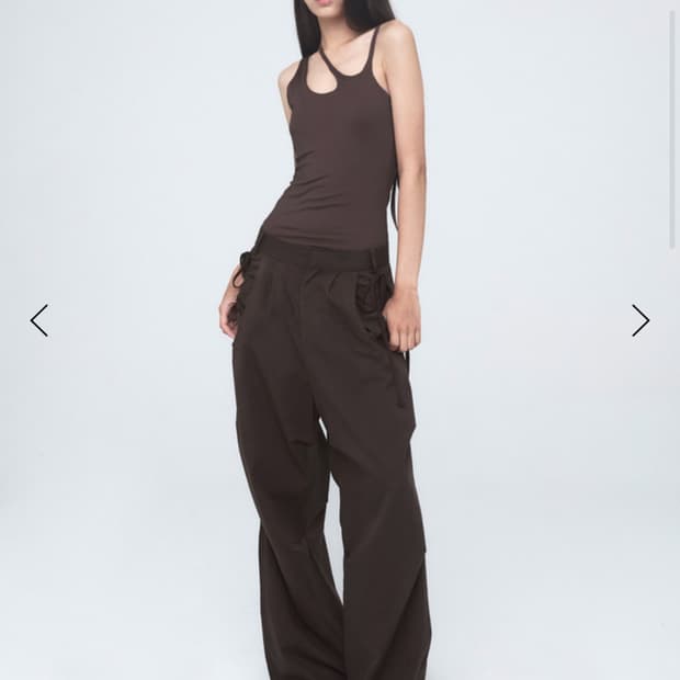 나체 포켓디테일 팬츠