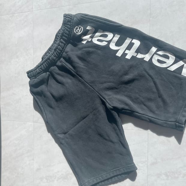 디스이즈네버댓 반바지