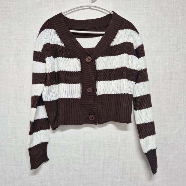 스트라이프 크롭 가디건