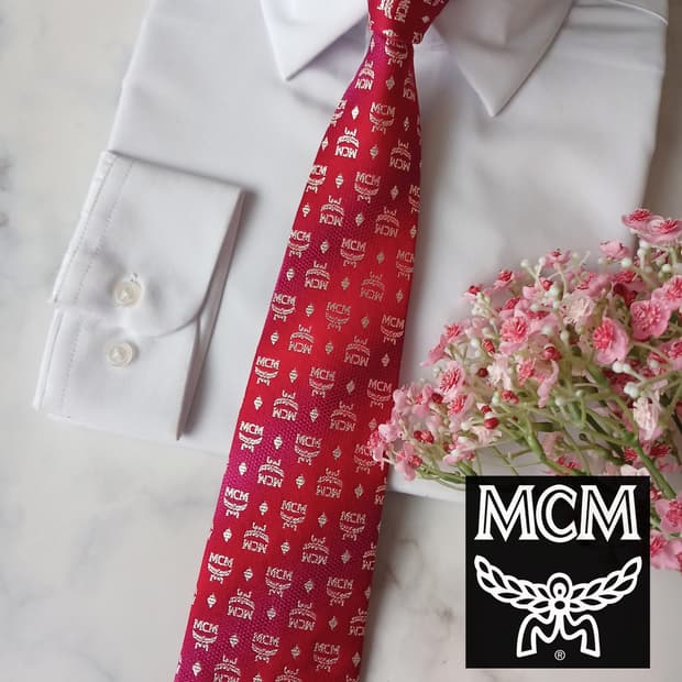 MCM 실크 레드 로고 자카드 넥타이 8.9cm A+등급 A19158
