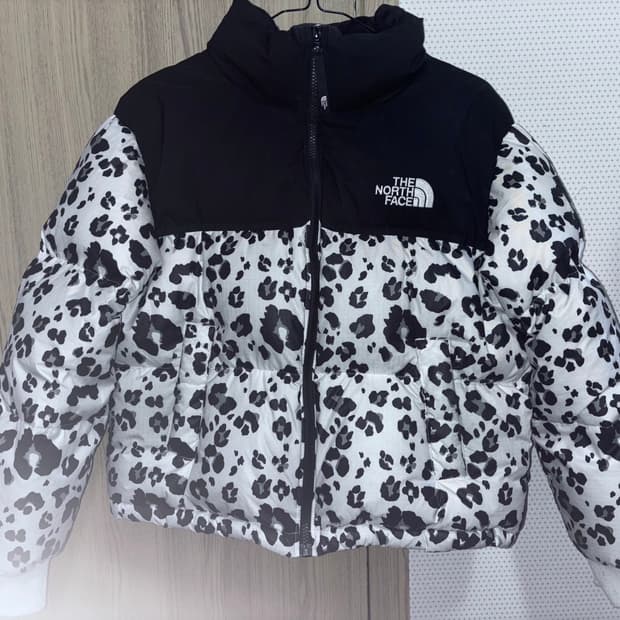 노스페이스 호피 패딩