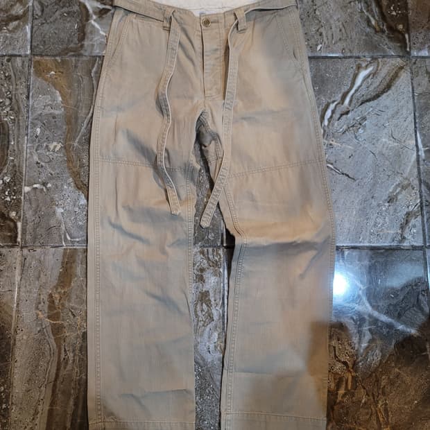 비즈빔 밀리터리 벨티드 트라우저 