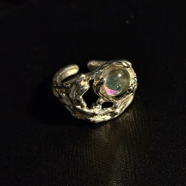 드래곤 아이 링