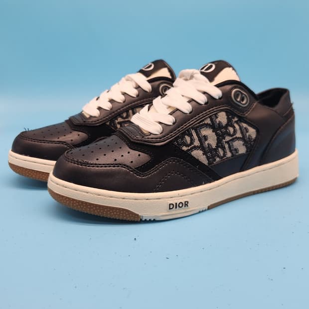 o 디오르 여성스니커즈 230
