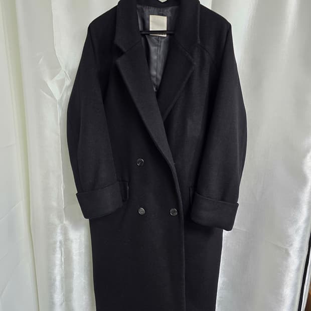 톰보이 블랙 더블 버튼 코트 (1795)