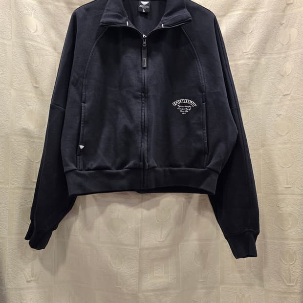 다이나핏 여성 트레이닝 집업 크롭 자켓 L(77)