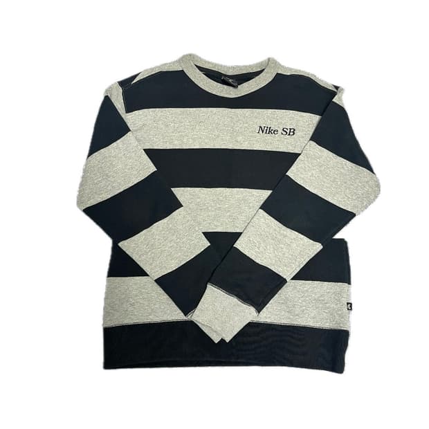 Nike SB 맨투맨