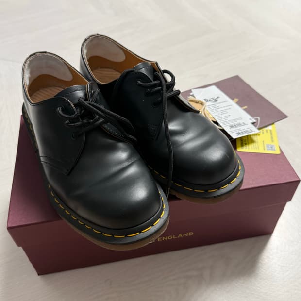 닥터마틴 1461 mie 270