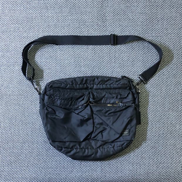 포터 나일론 크로스백 