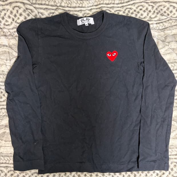 꼼데가르송 플레이 블랙 긴팔티 M