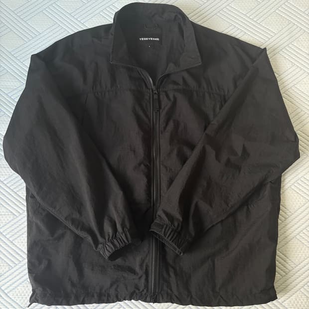 예스아이씨 Almighty Jacket Black