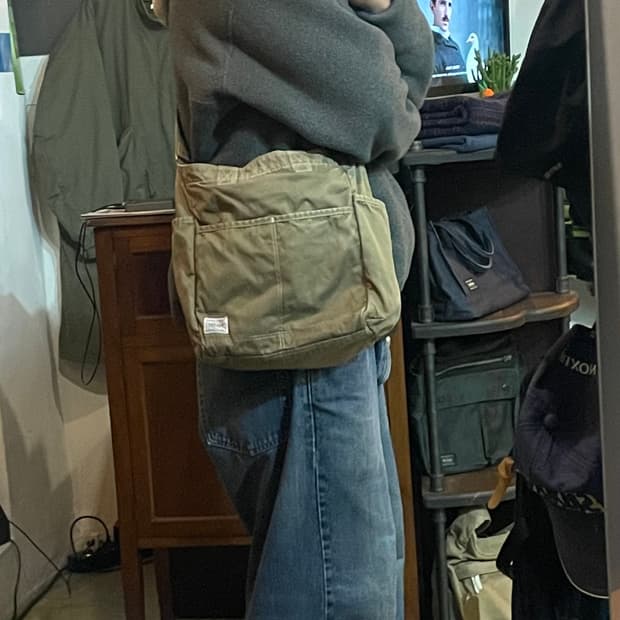 요시다 포터 밀리터리 카키 크로스백