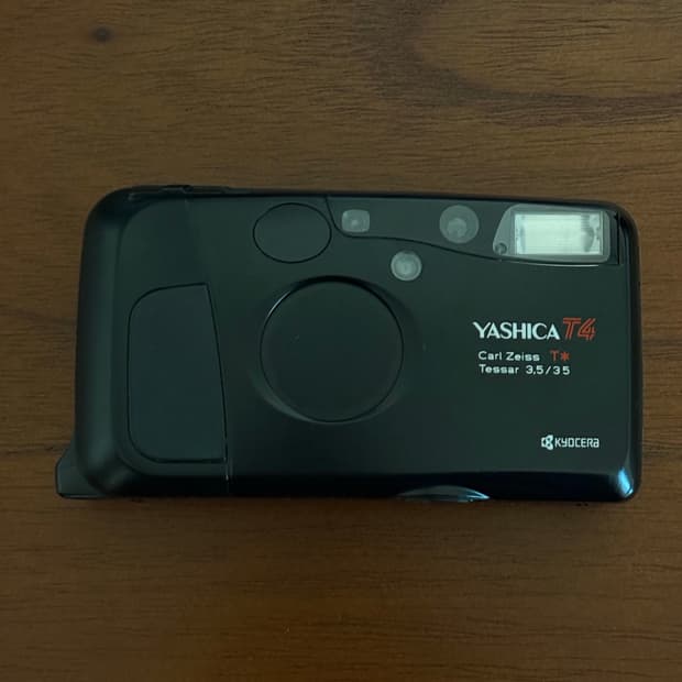 야시카 T4 필름 카메라 블랙