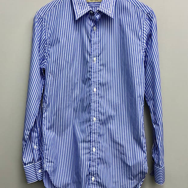 (XS~S)BURBERRY 버버리 스트라이프 카라 자수 블라우스 롱셔츠