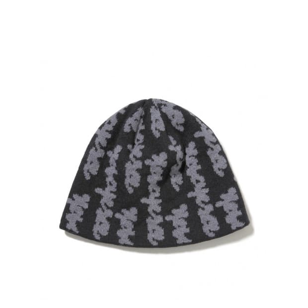 yeseyesee beanie