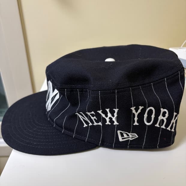 뉴에라 MLB 뉴욕 양키스 핀스트라이프 필박스