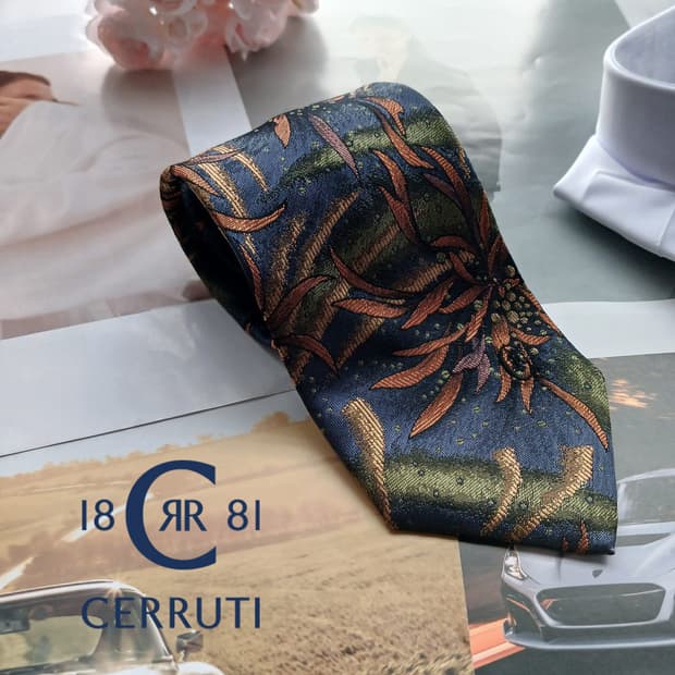 니노 세루티 실크 플로럴 패턴 넥타이 9.1cm A+등급 A18510
