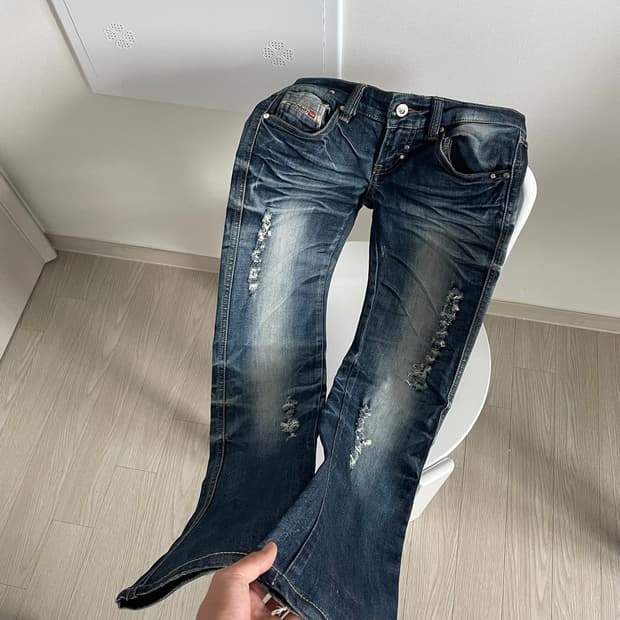 Diesel Low-Rise Bootcut Jeans 25