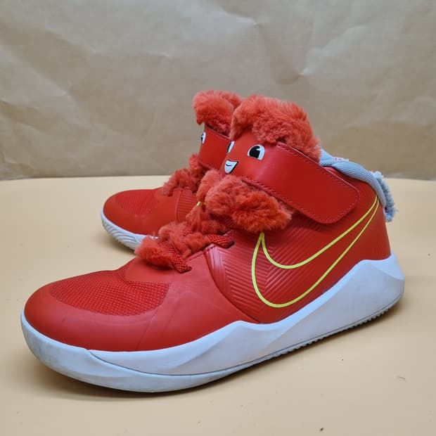 나이키 팀허슬 D9 아동운동화210 