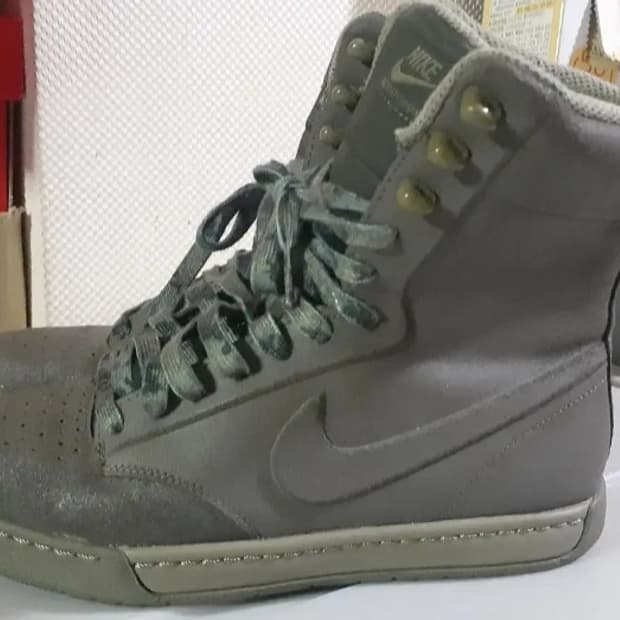 나이키 로얄티 하이니스