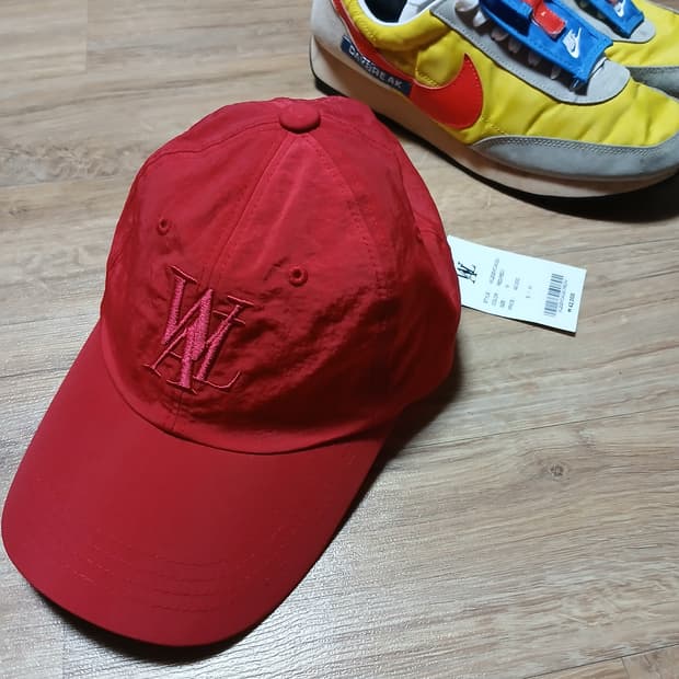 택붙은 미사용 WAL 우알롱 나일론 바스락 모자 볼캡